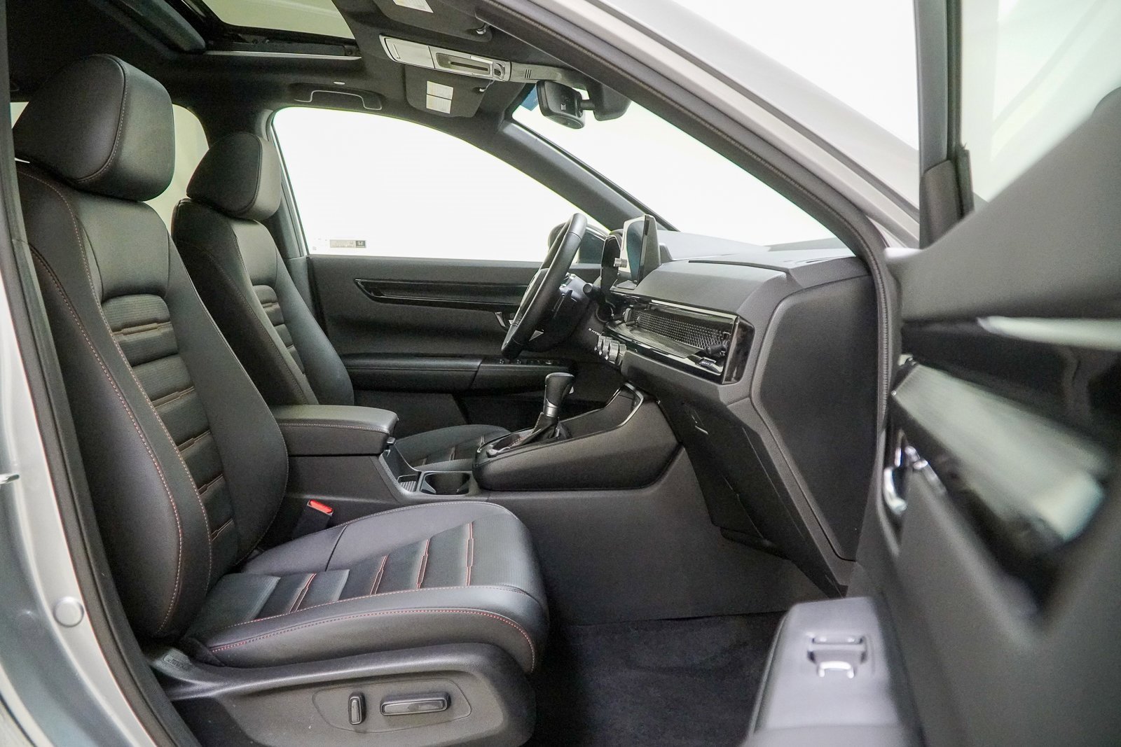 Certified 2025 Honda CR-V Sport Touring image 35