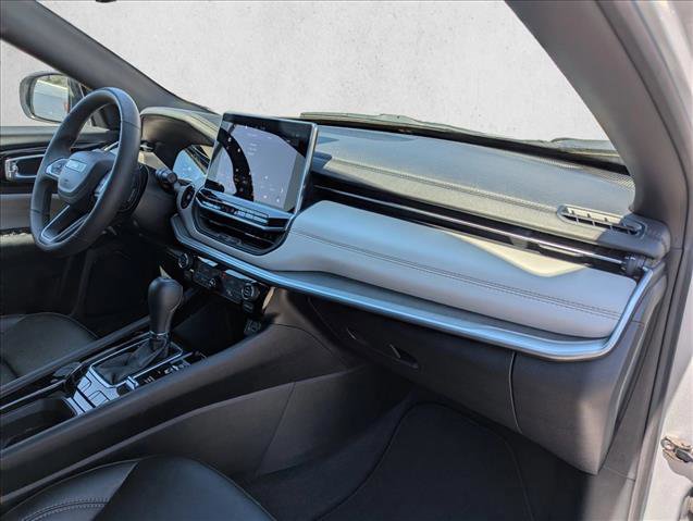 Used 2025 Jeep Compass Limited AWD/4WD image 26