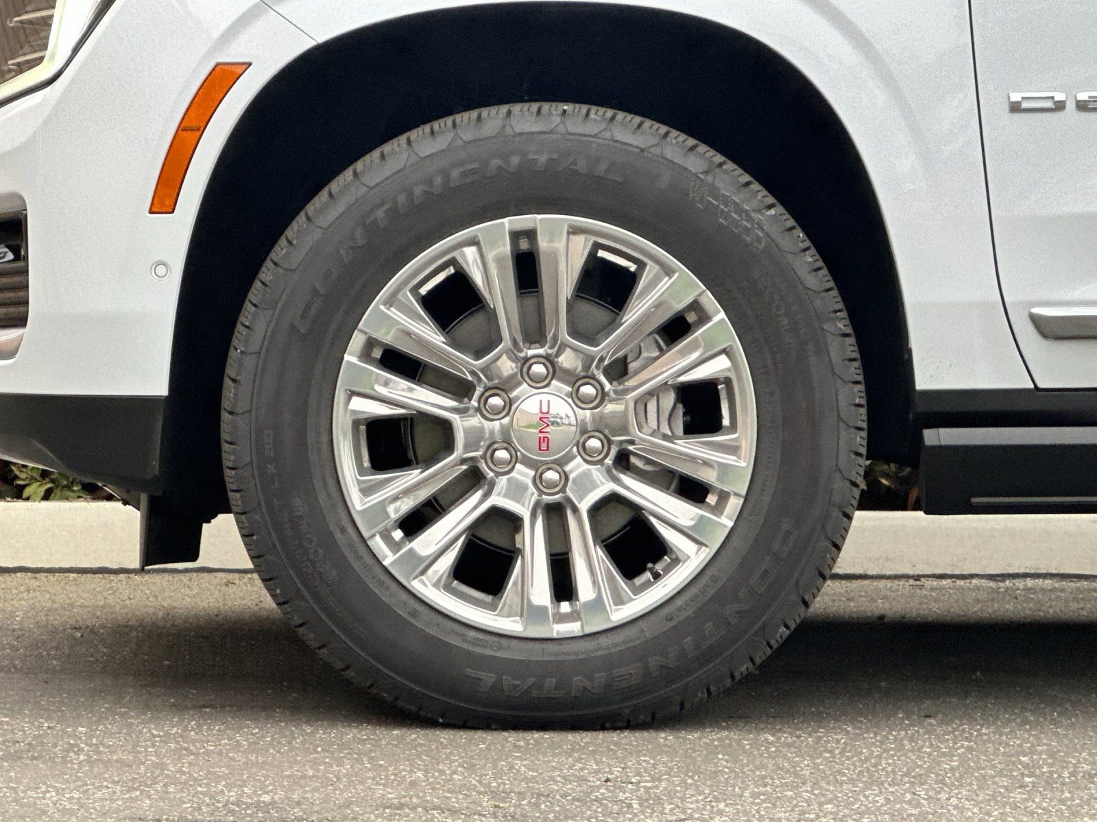 New 2026 GMC Yukon XL Denali w/ Sun & Power Step Package AWD/4WD image 27