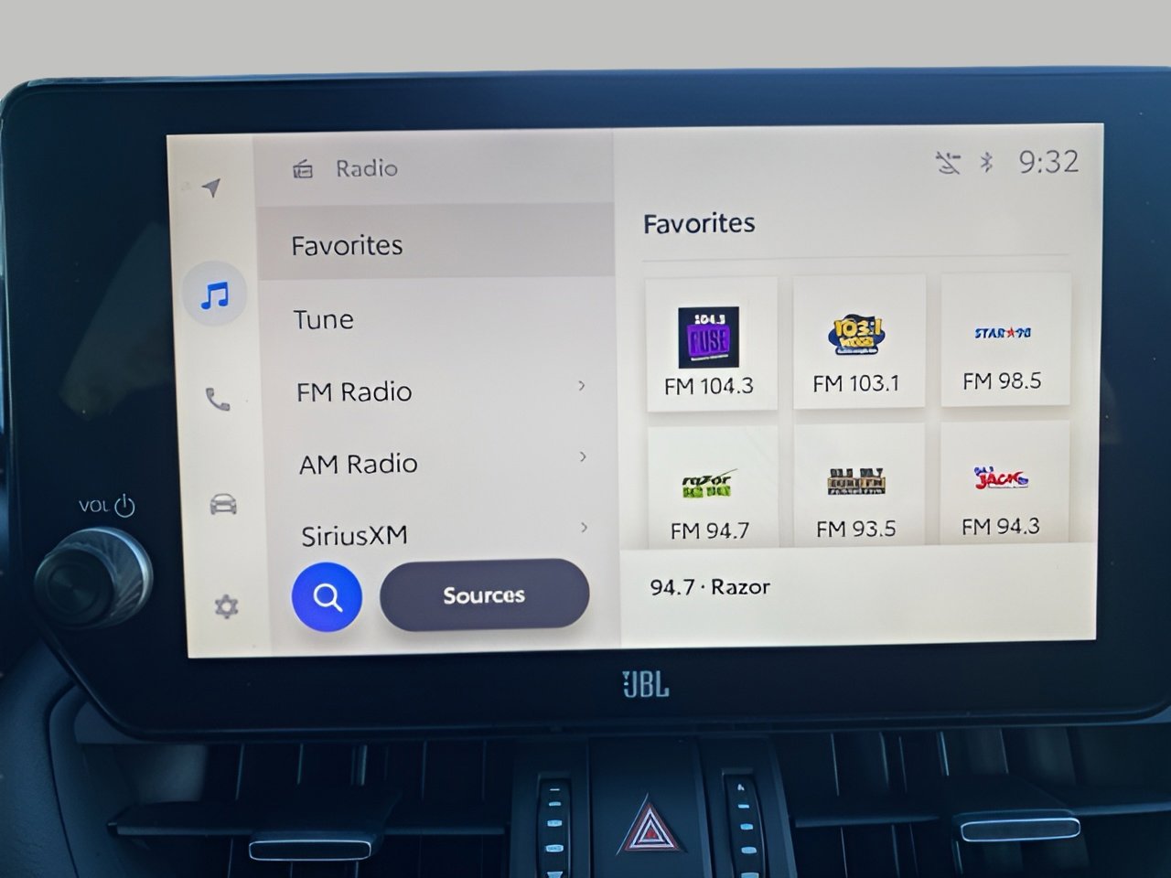 Used 2024 Toyota RAV4 Limited image 22