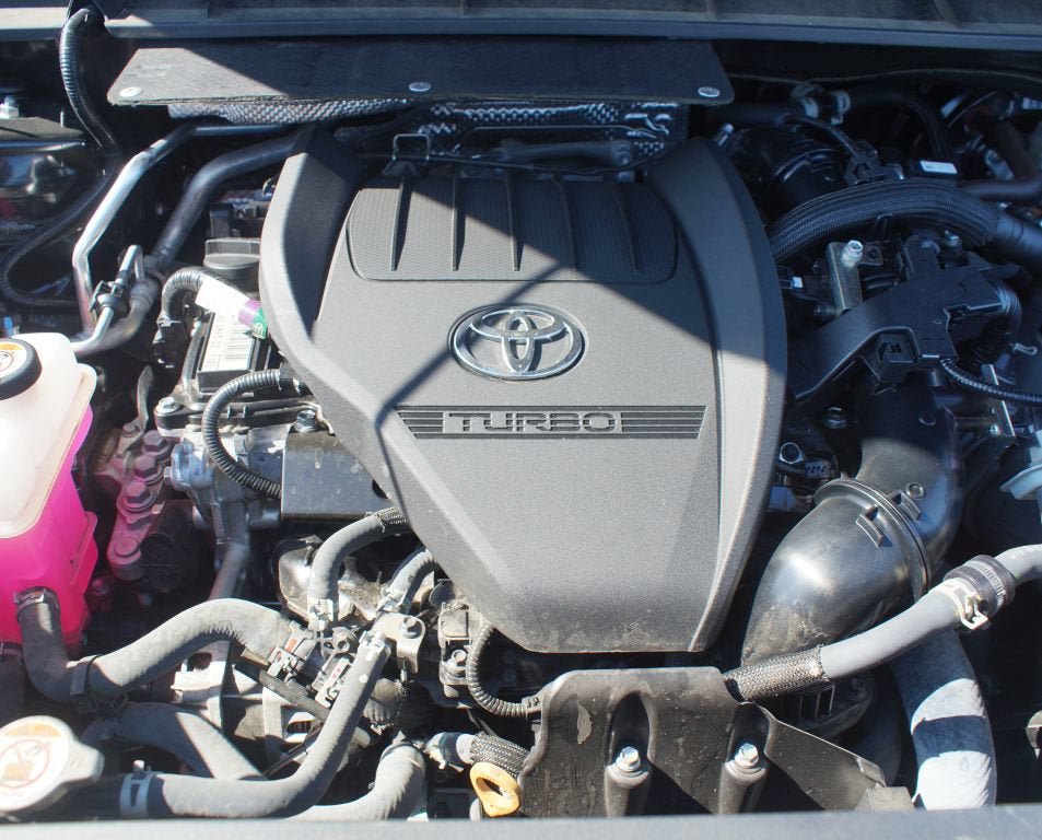 Used 2024 Toyota Highlander Limited FWD image 29