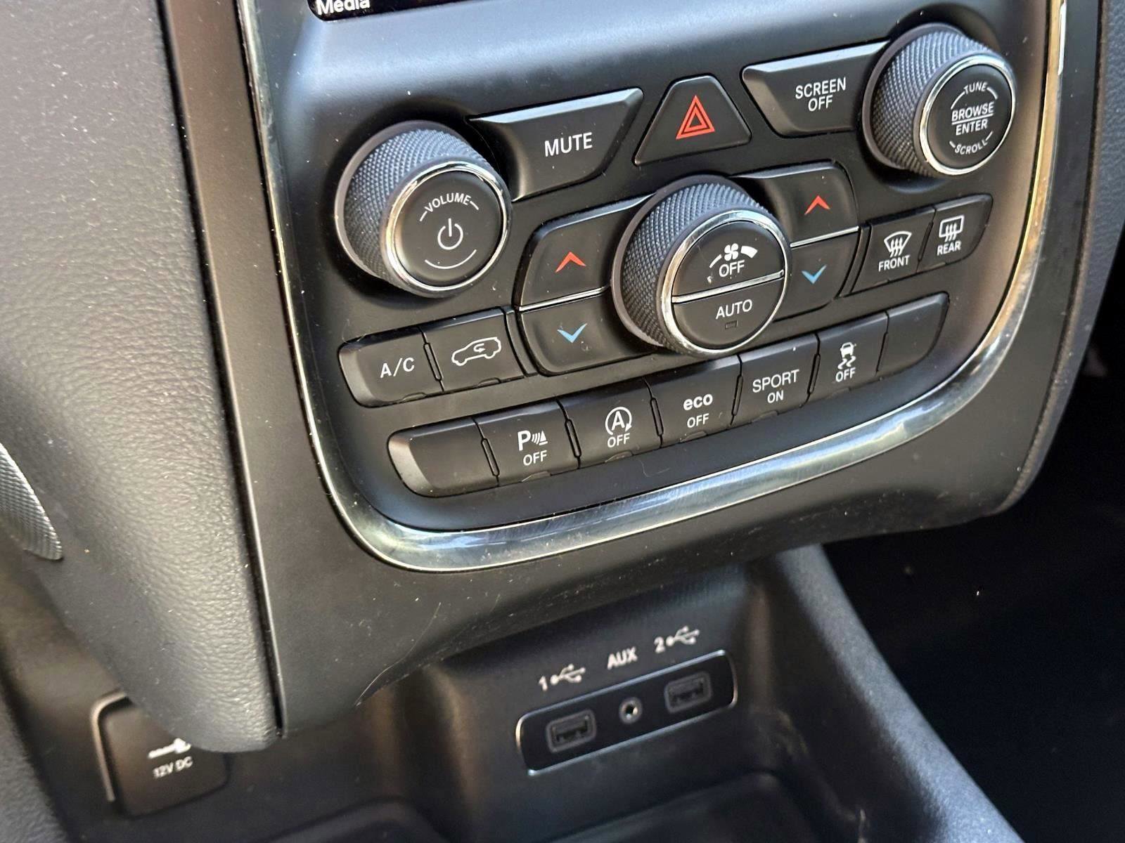 Used 2020 Dodge Durango GT w/ Blacktop Package image 25