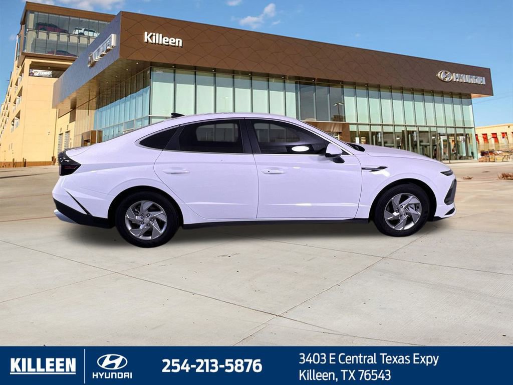 Used 2025 Hyundai Sonata SE image 10