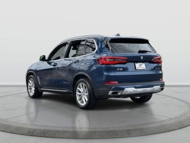 Used 2023 BMW X5 xDrive40i w/ Executive Package image 5