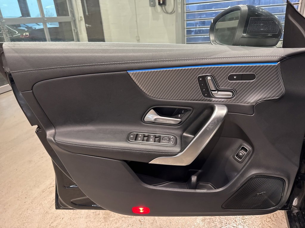 Used 2024 Mercedes-Benz CLA 250 4MATIC image 12