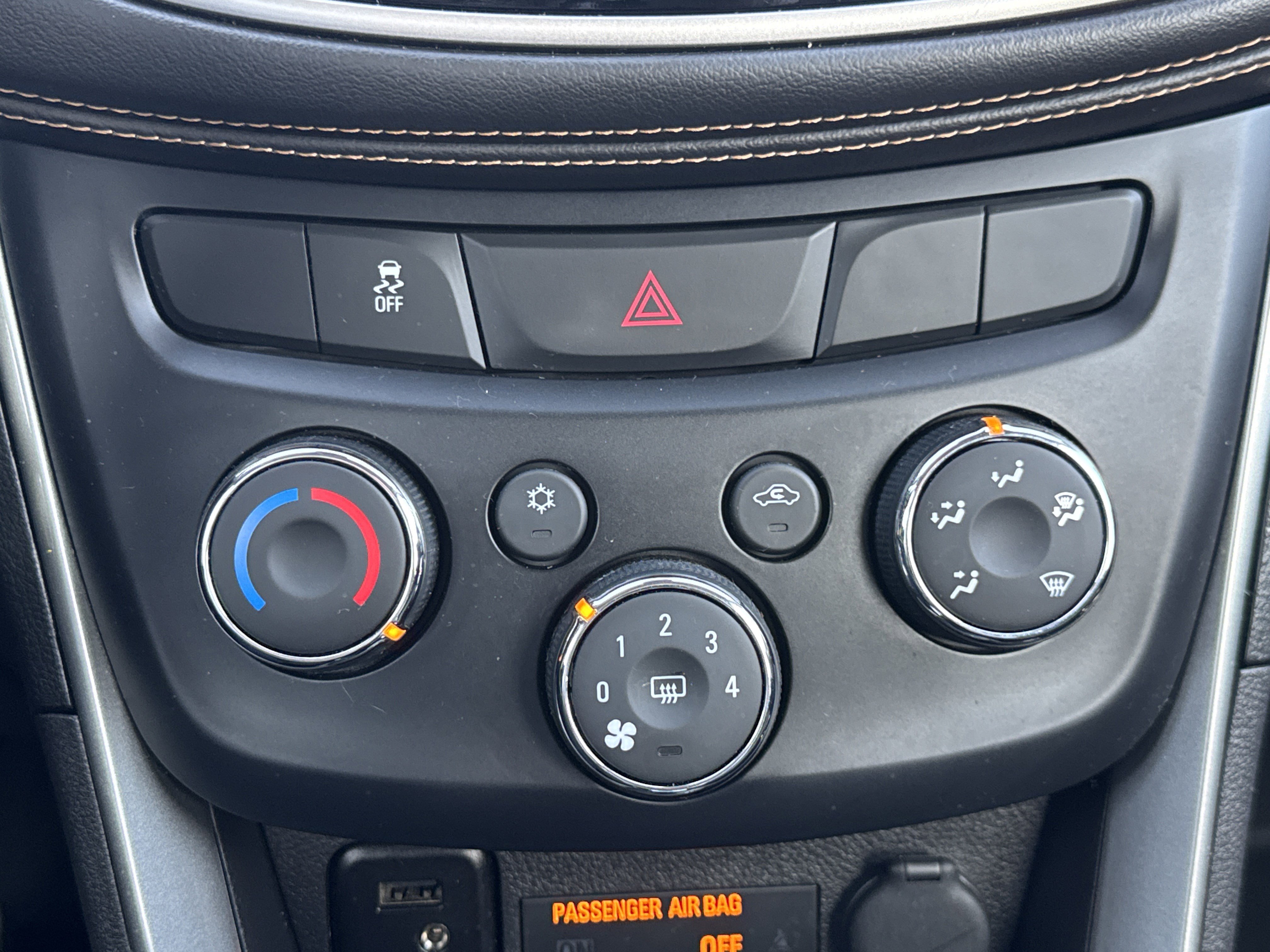 Used 2018 Chevrolet Trax LS image 20