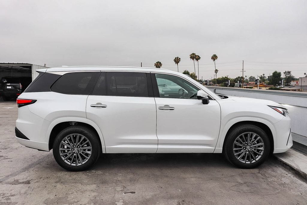 Used 2025 Lexus TX 350 FWD w/ Convenience Package image 13