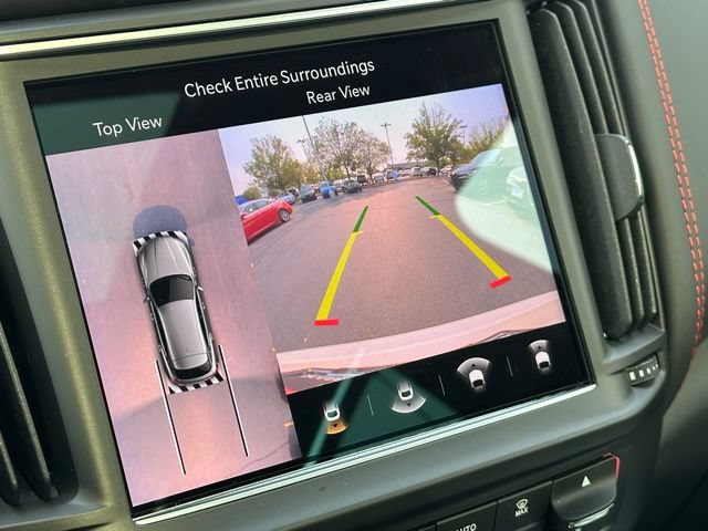 Used 2024 Maserati Levante GT Ultima AWD/4WD image 27