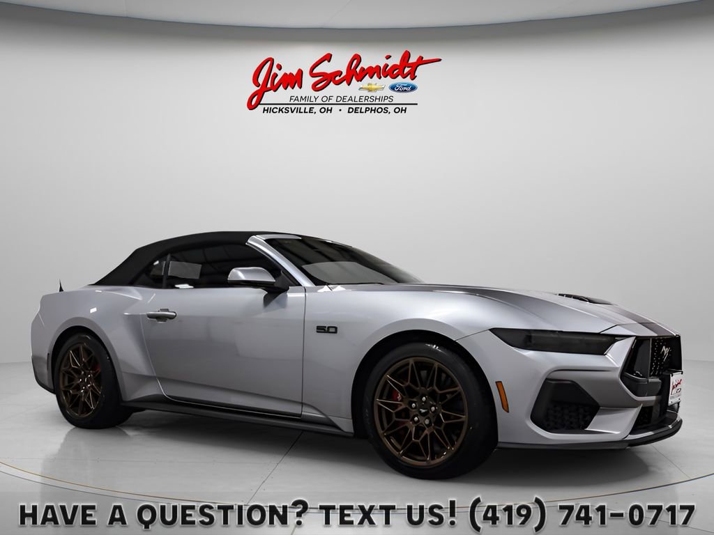 Used 2025 Ford Mustang GT Premium w/ GT Performance Package RWD image 1