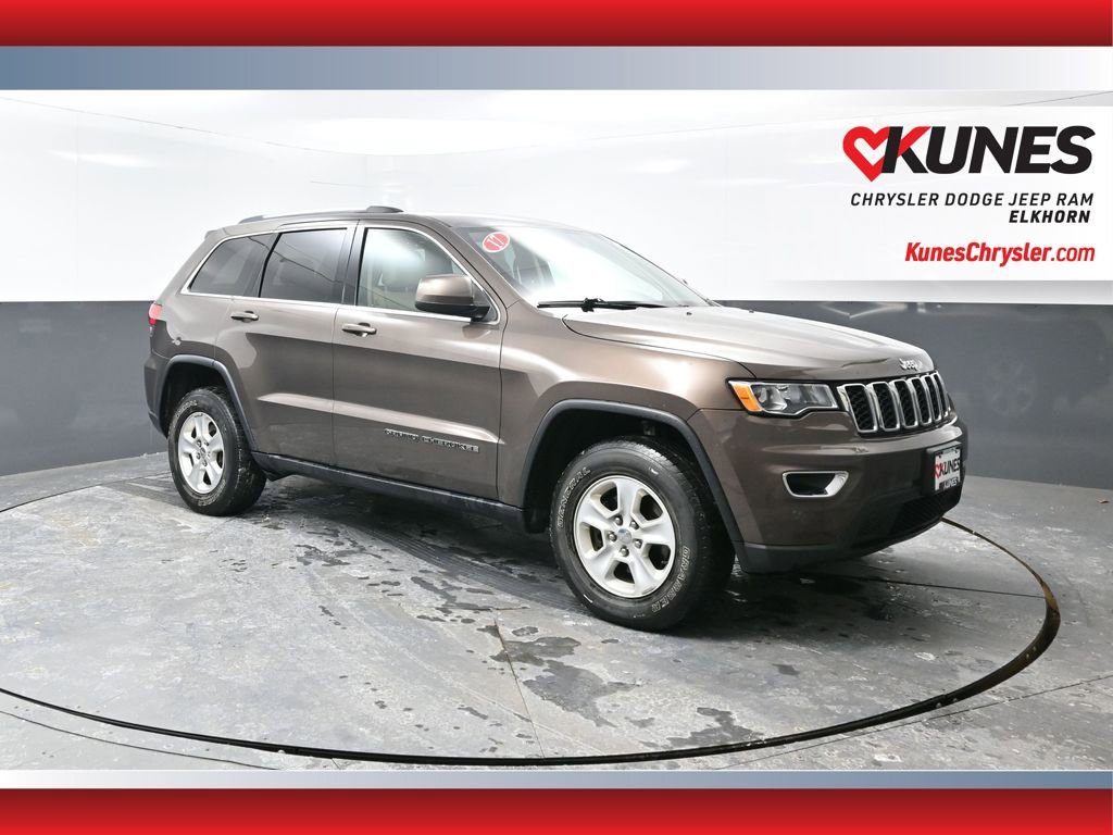 Used 2017 Jeep Grand Cherokee Laredo w/ Quick Order Package 23E