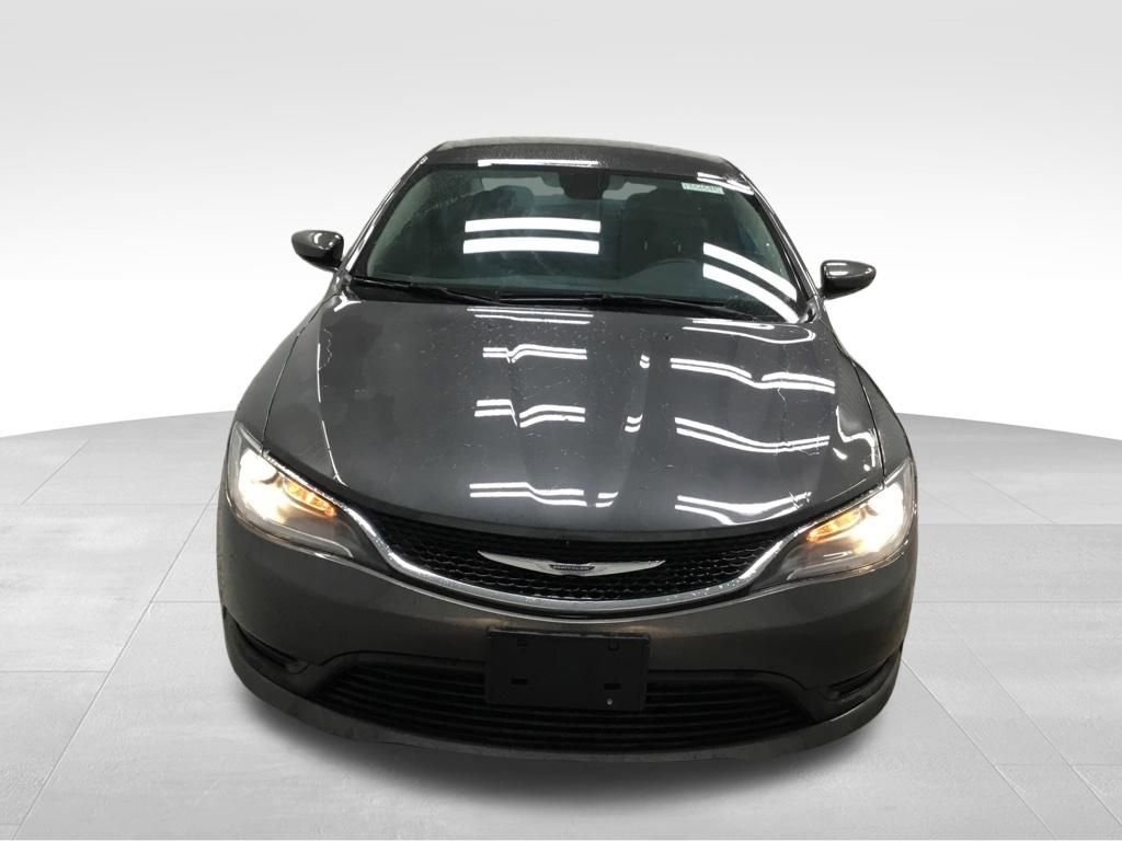 Used 2017 Chrysler 200 LX w/ Touring Convenience Group FWD image 3