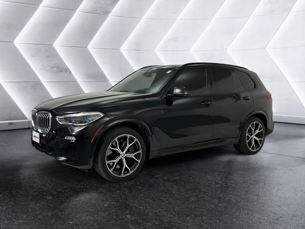 Used 2019 BMW X5 xDrive50i w/ M Sport Package AWD/4WD image 3
