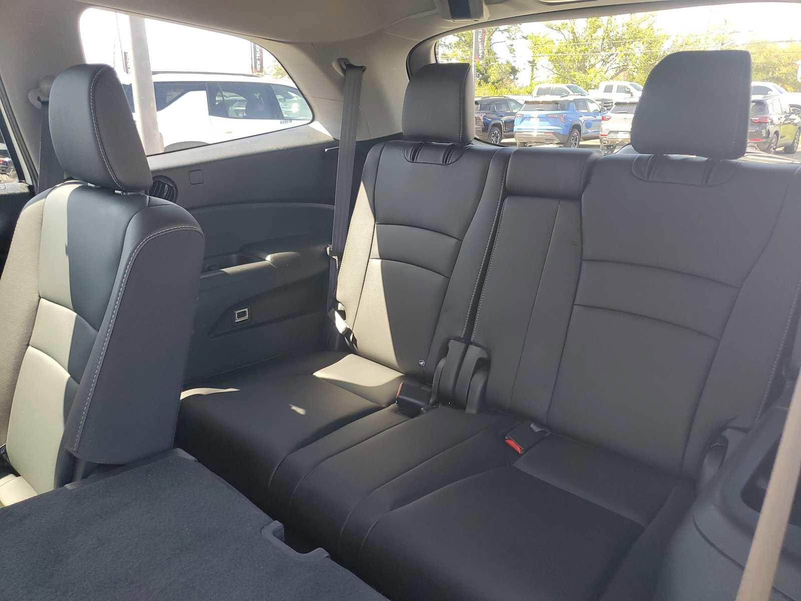 Used 2021 Honda Pilot Special Edition image 13