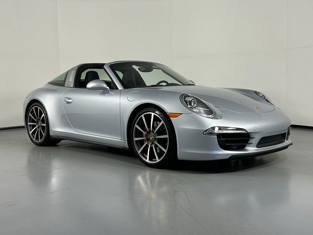 Used 2015 Porsche 911 Targa 4S AWD/4WD video 1