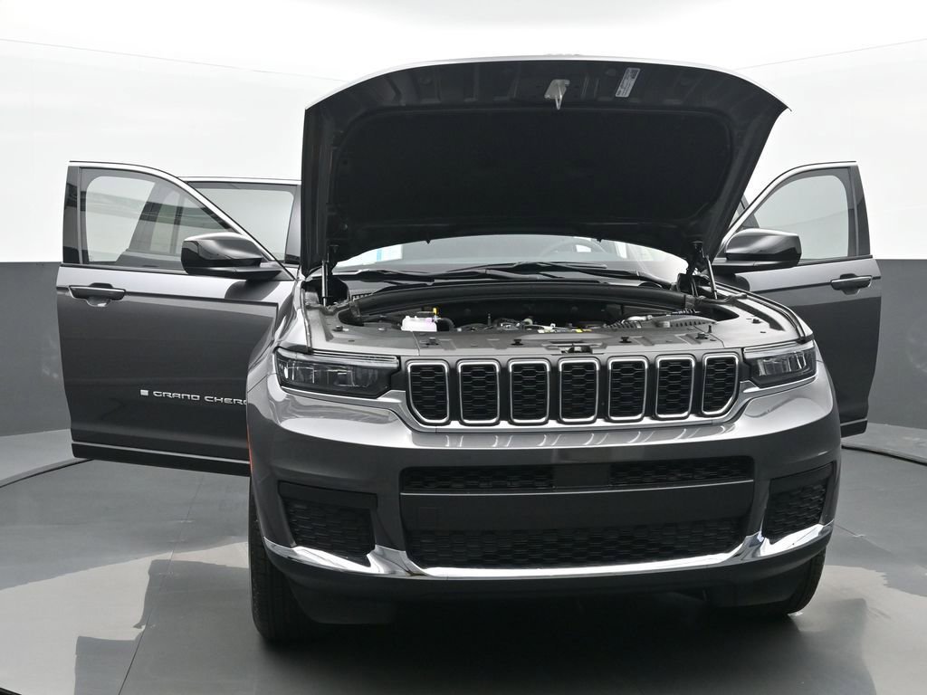 New 2025 Jeep Grand Cherokee L Laredo w/ Luxury Tech Group I image 56