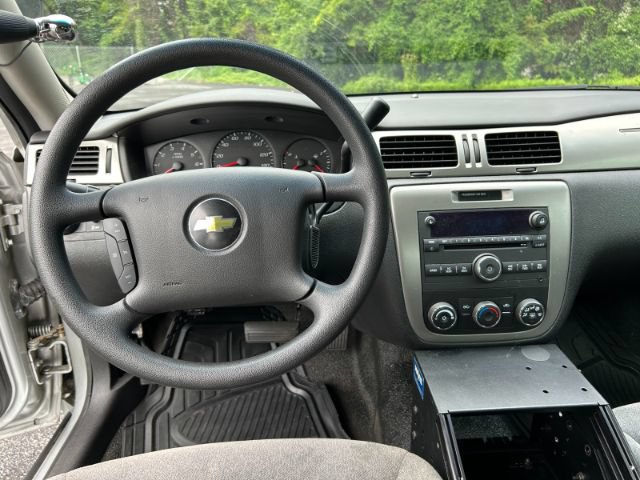 Used 2015 Chevrolet Impala Police FWD image 11
