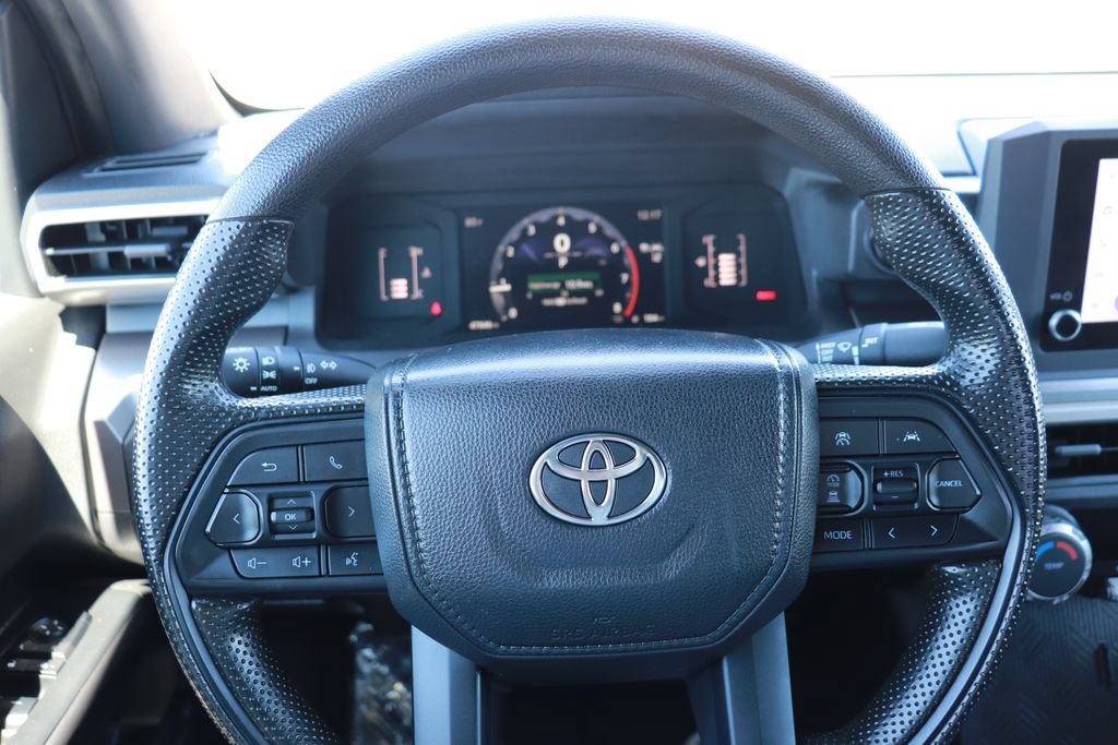 Used 2024 Toyota Tacoma SR5 AWD/4WD image 19