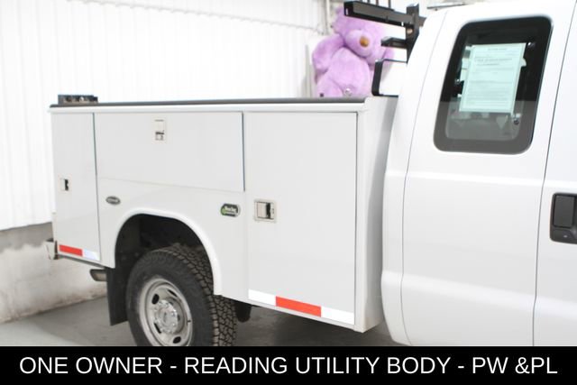 Used 2015 Ford F250 XL w/ Power Equipment Group image 4
