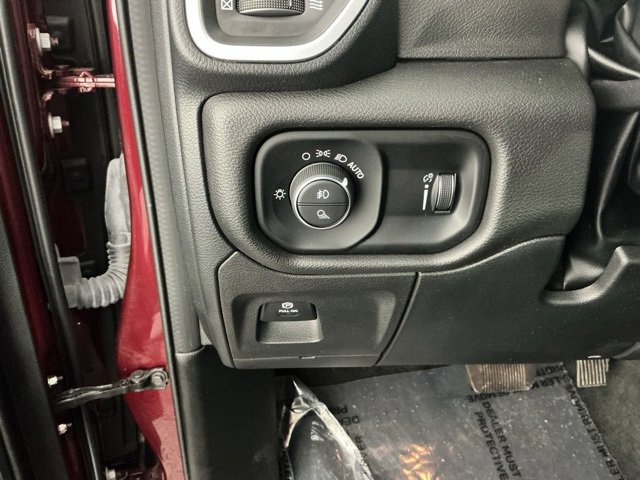 Used 2022 RAM 1500 Big Horn image 30