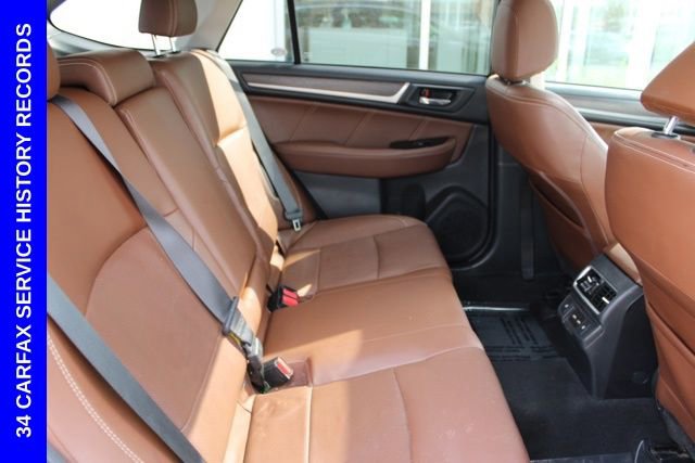 Used 2019 Subaru Outback 3.6R Touring image 23