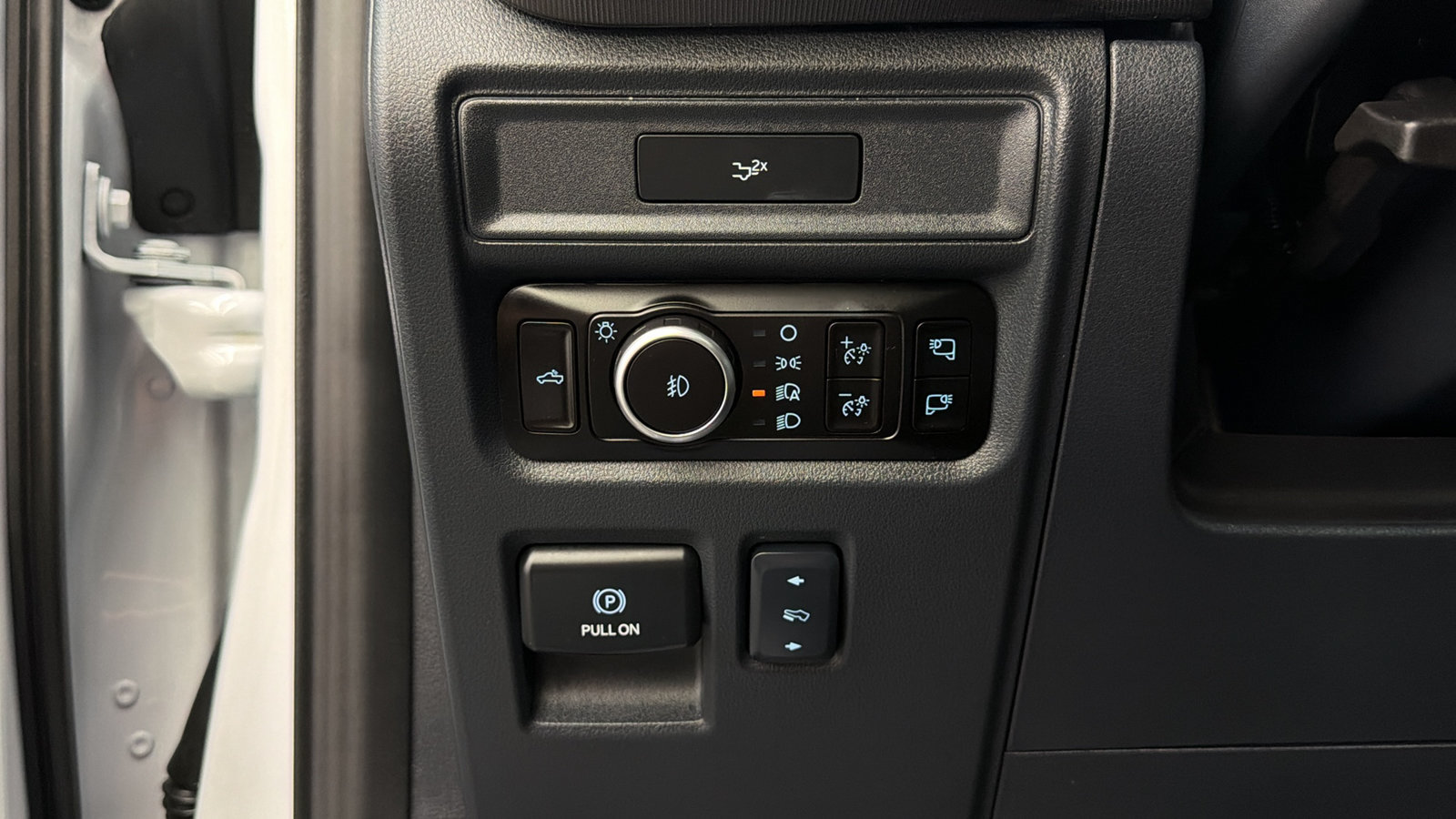 Used 2026 Ford F150 Lariat AWD/4WD image 29