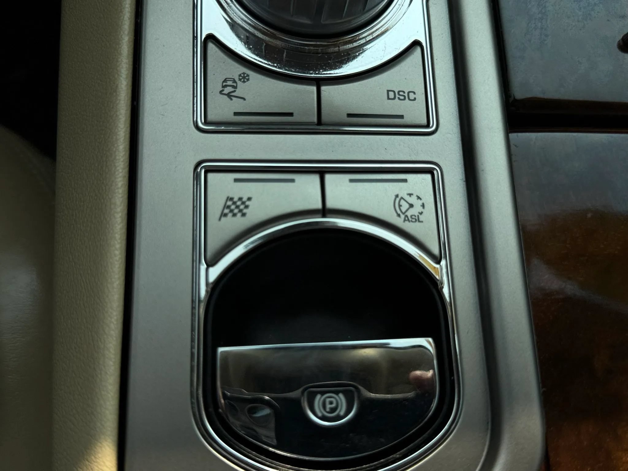 Used 2009 Jaguar XF Supercharged RWD image 16