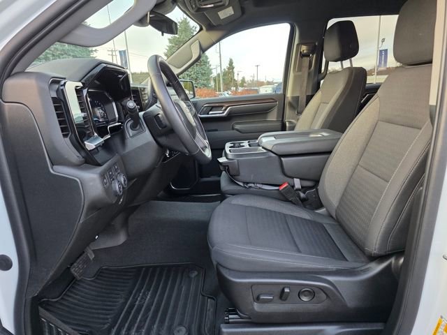 Used 2022 Chevrolet Silverado 1500 LT AWD/4WD image 14