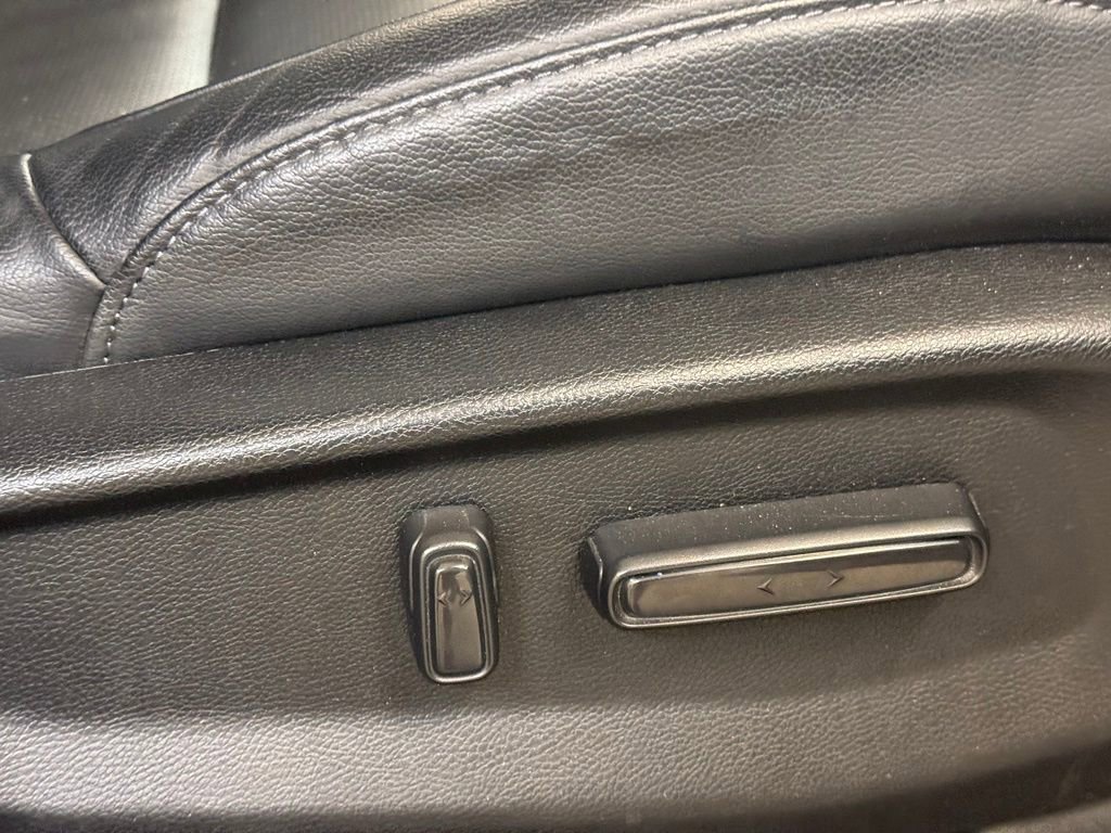 Used 2021 Honda CR-V Touring image 28