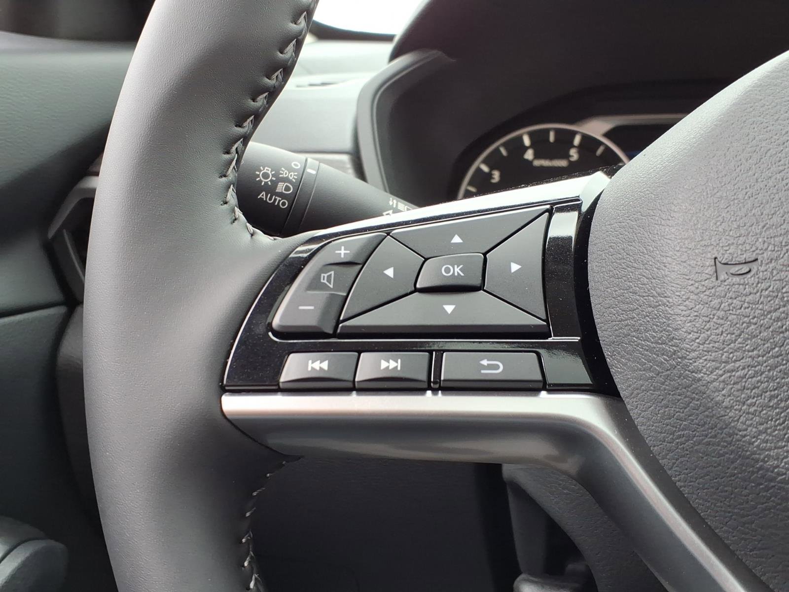 New 2026 Nissan Altima 2.5 SV w/ SV Premium Package FWD image 21