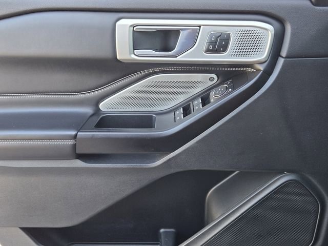 Used 2020 Ford Explorer ST w/ ST Street Pack image 25