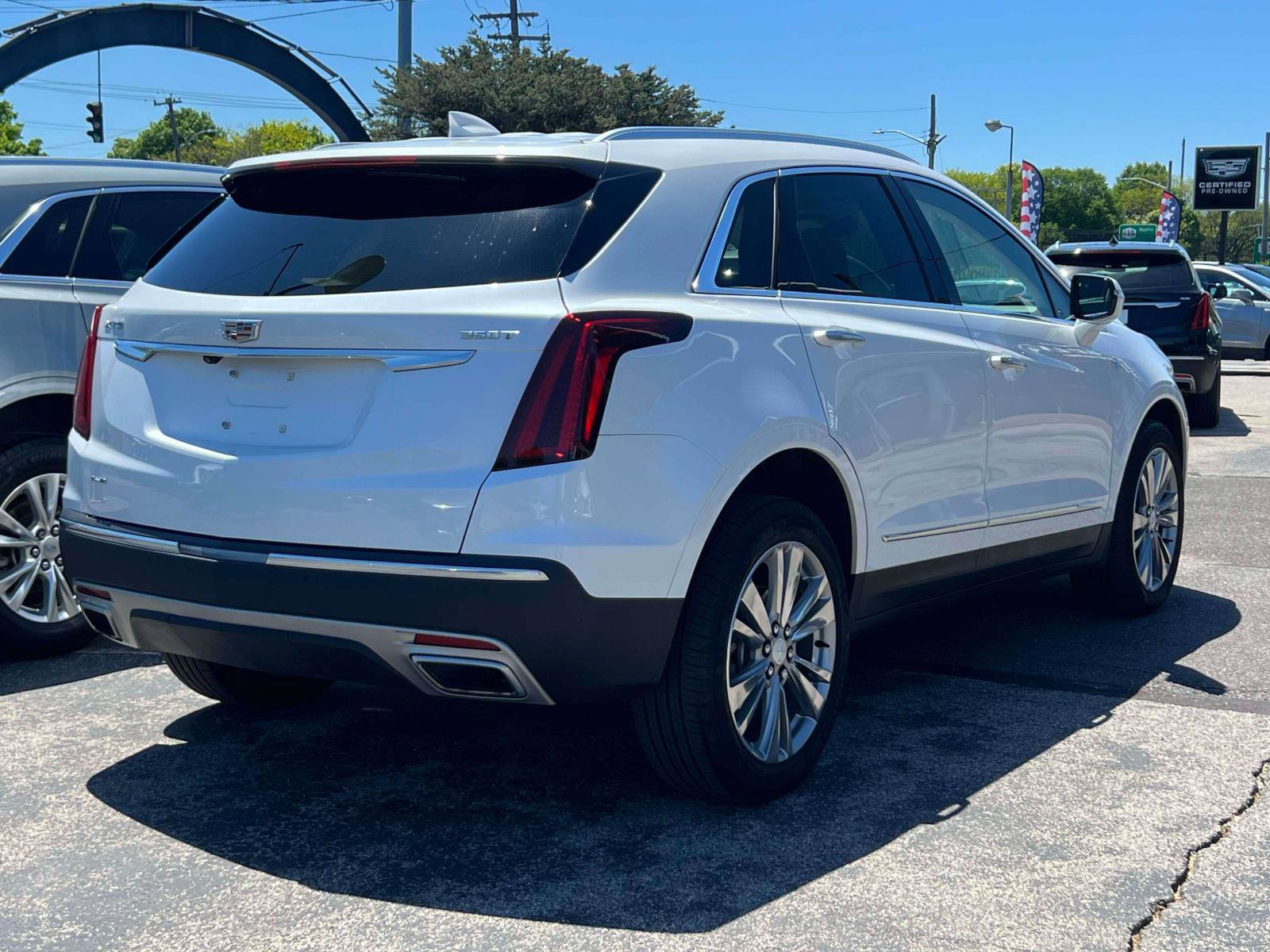 Certified 2023 Cadillac XT5 Premium Luxury AWD/4WD image 5