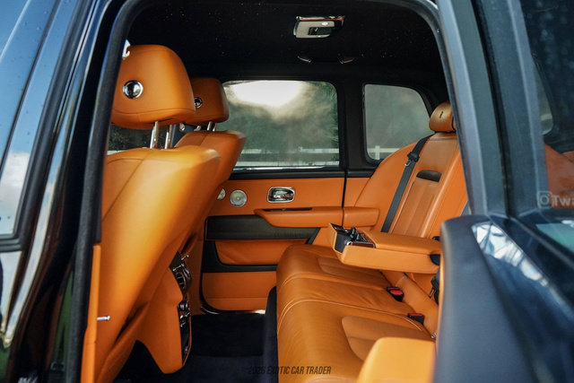 Used 2020 Rolls-Royce Cullinan AWD/4WD image 41