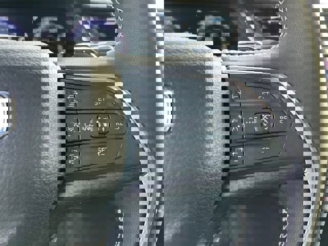 Used 2025 Jeep Grand Cherokee L Limited w/ Black Appearance Package image 26