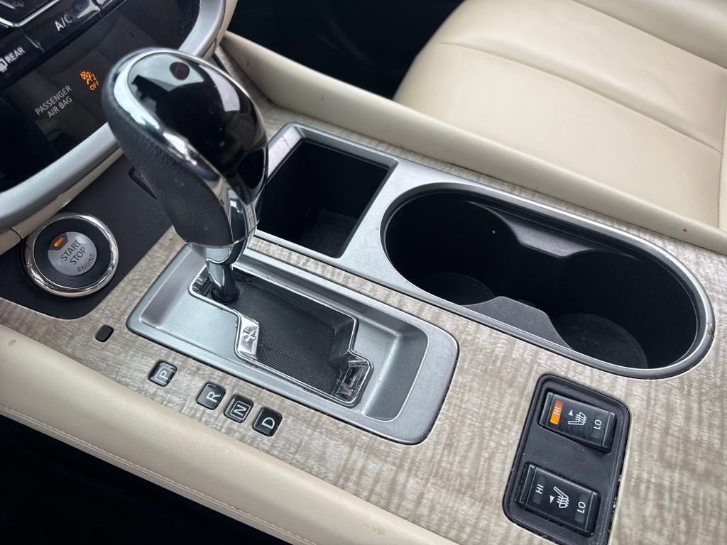 Used 2022 Nissan Murano SV w/ Cargo Package image 22