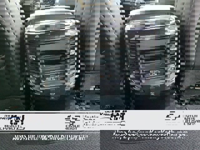 Used 2019 RAM 1500 Laramie w/ Sport Appearance Package image 16