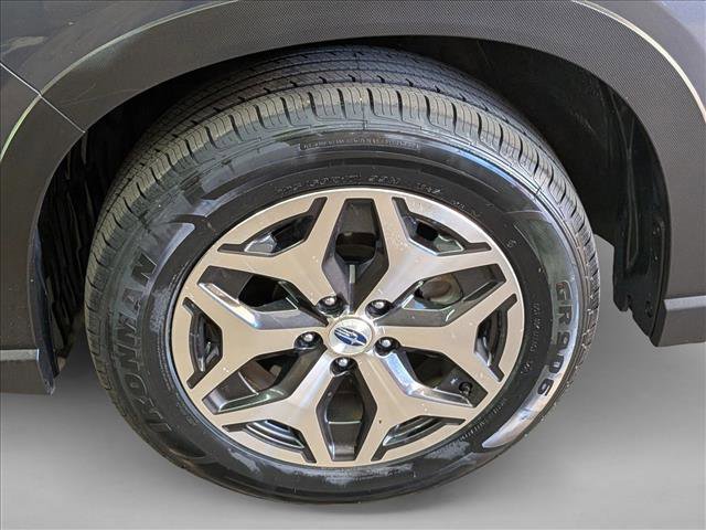 Used 2022 Subaru Forester Premium AWD/4WD image 29