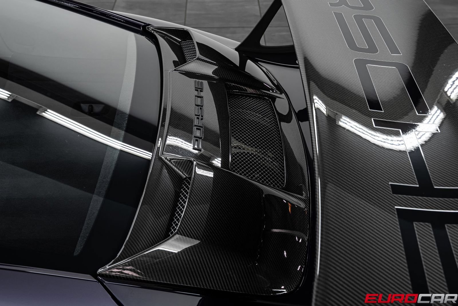 Used 2018 Porsche 911 GT2 RS RWD image 25