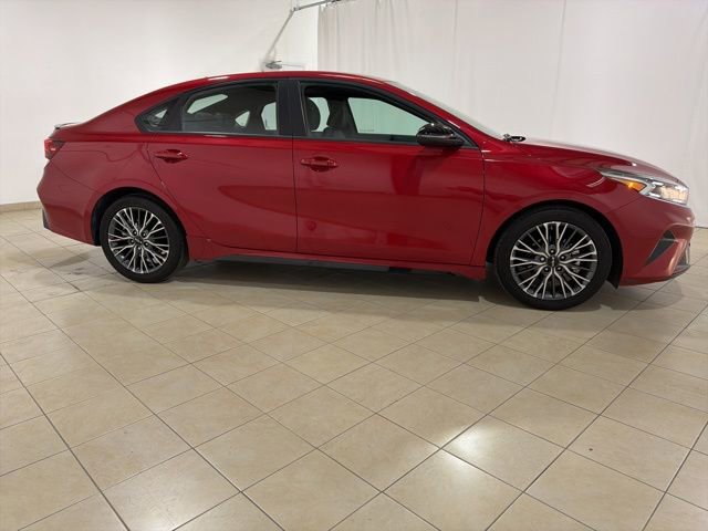 Used 2024 Kia Forte GT-Line w/ GT-Line Premium Package image 6