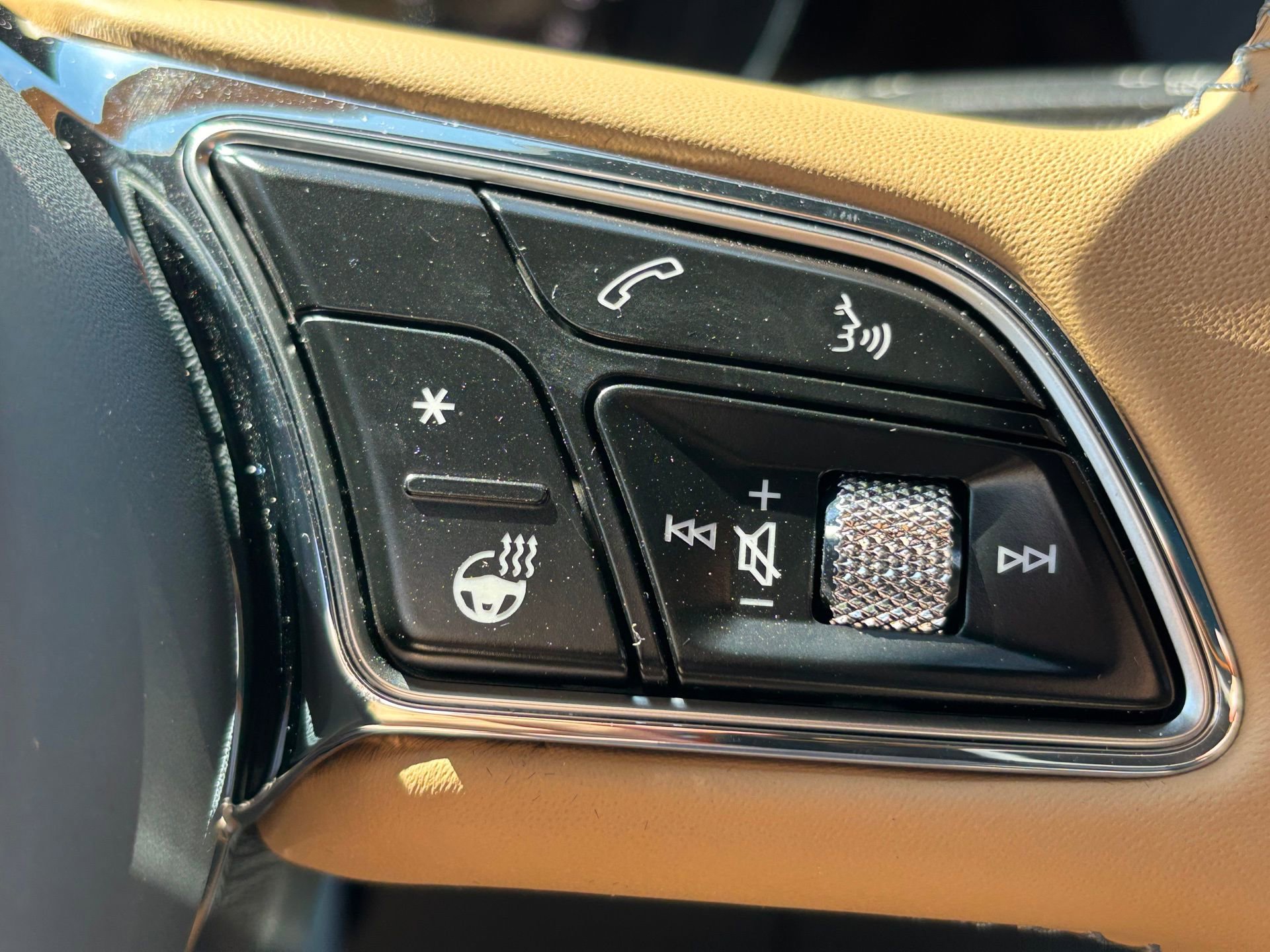 New 2025 Bentley Bentayga Extended Wheelbase image 51