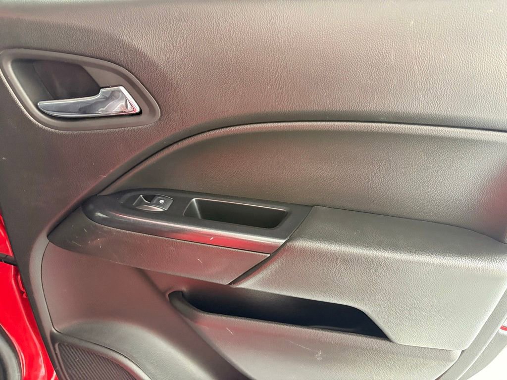 Used 2017 Chevrolet Colorado LT w/ LT Convenience Package RWD image 16