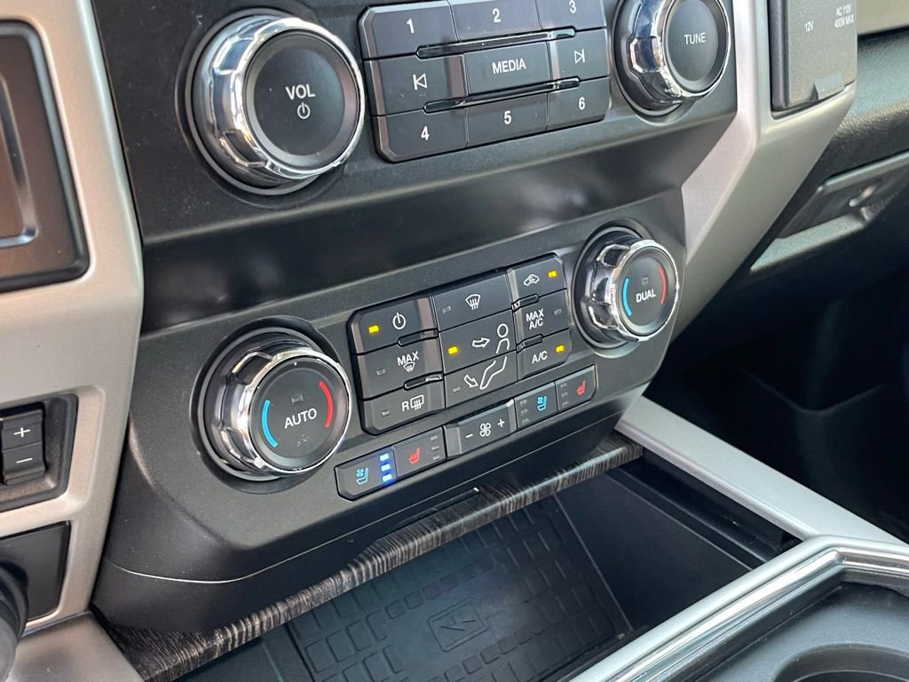 Used 2020 Ford F250 Lariat AWD/4WD image 17