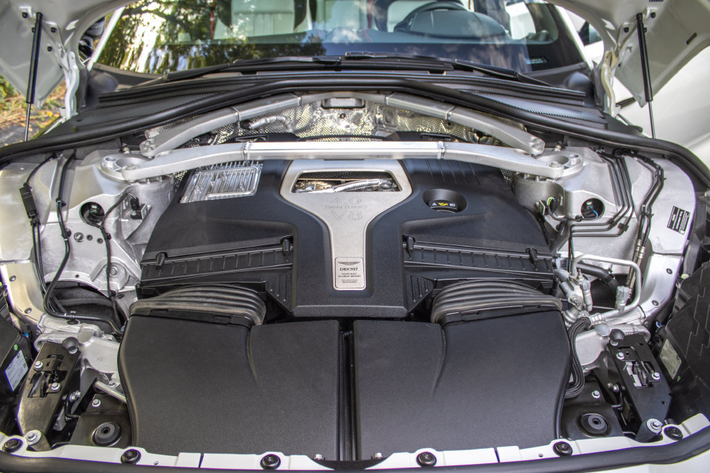 Used 2025 Aston Martin DBX 707 AWD/4WD image 22