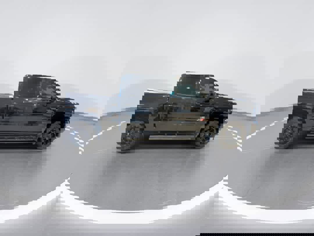 Used 2017 Chevrolet Silverado 1500 LTZ Z71 w/ LTZ Plus Package image 9