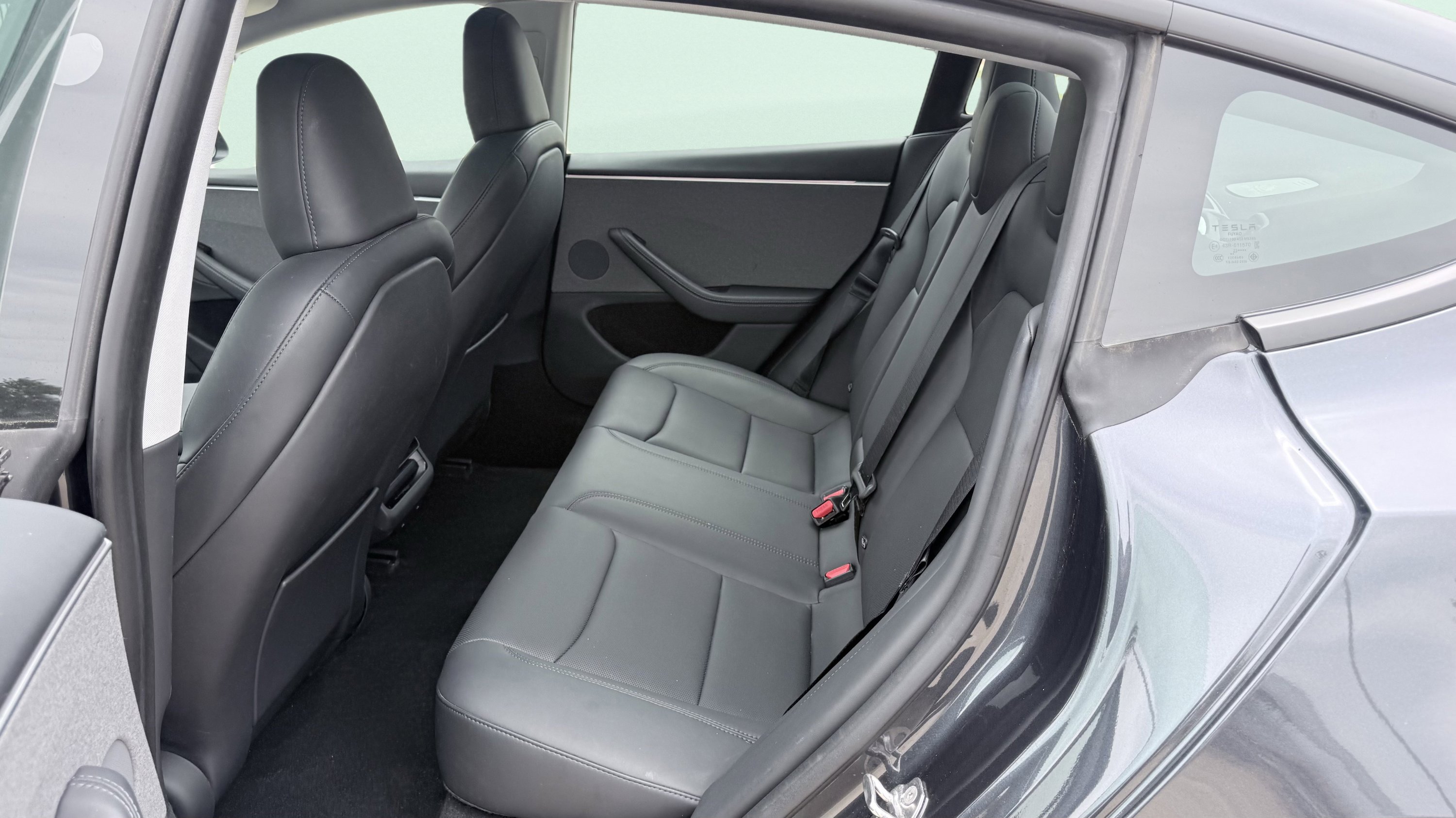 Used 2024 Tesla Model 3 Long Range RWD image 33