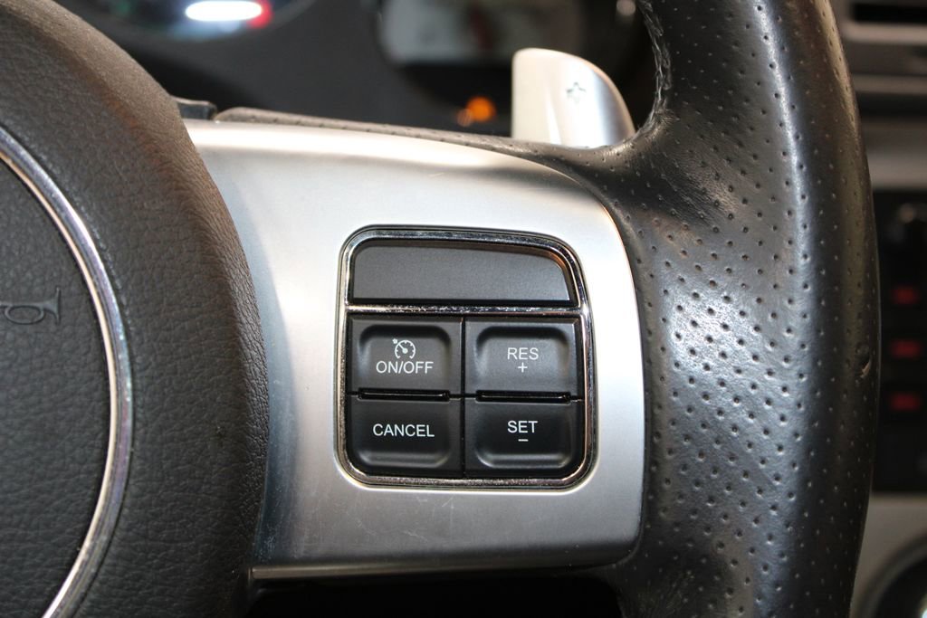 Used 2012 Dodge Challenger SRT8 Yellow Jacket w/ Premium Sound Group image 17