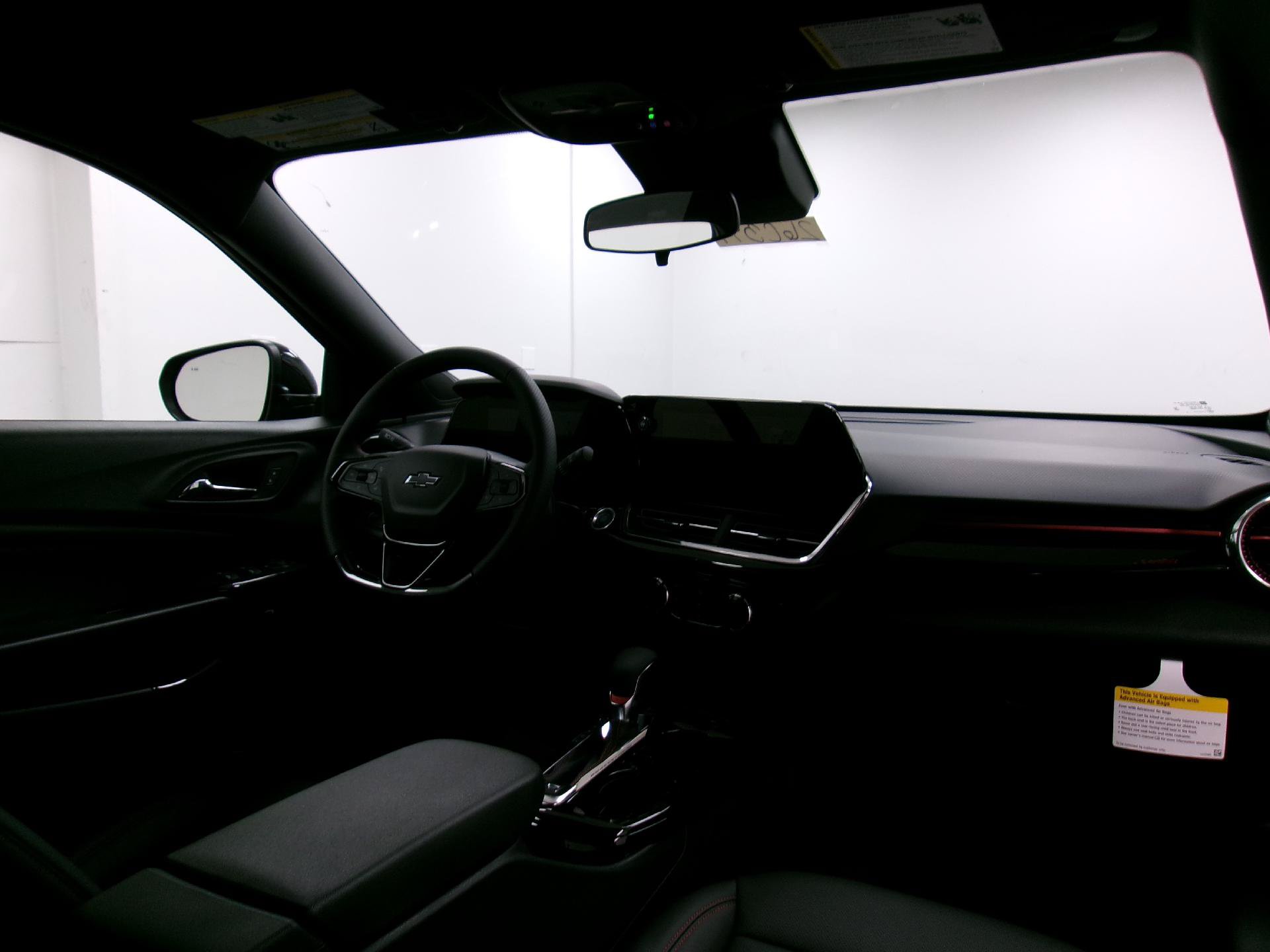 New 2026 Chevrolet Trax RS w/ Driver Confidence Package FWD image 3