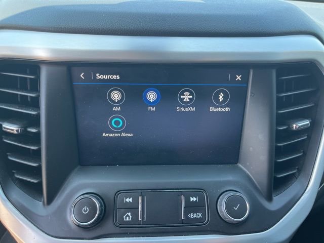 Used 2023 GMC Acadia SLT image 24