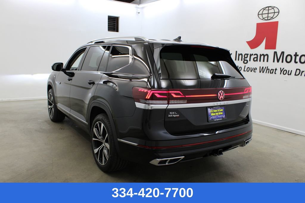 New 2025 Volkswagen Atlas SEL Premium R-Line image 3