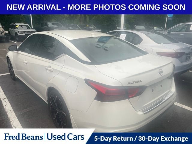 Used 2023 Nissan Altima 2.5 SR FWD image 4