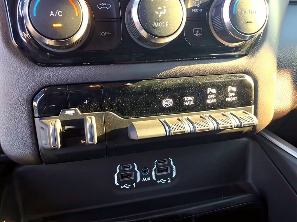 Used 2020 RAM 2500 Lone Star w/ Towing Technology Group image 12